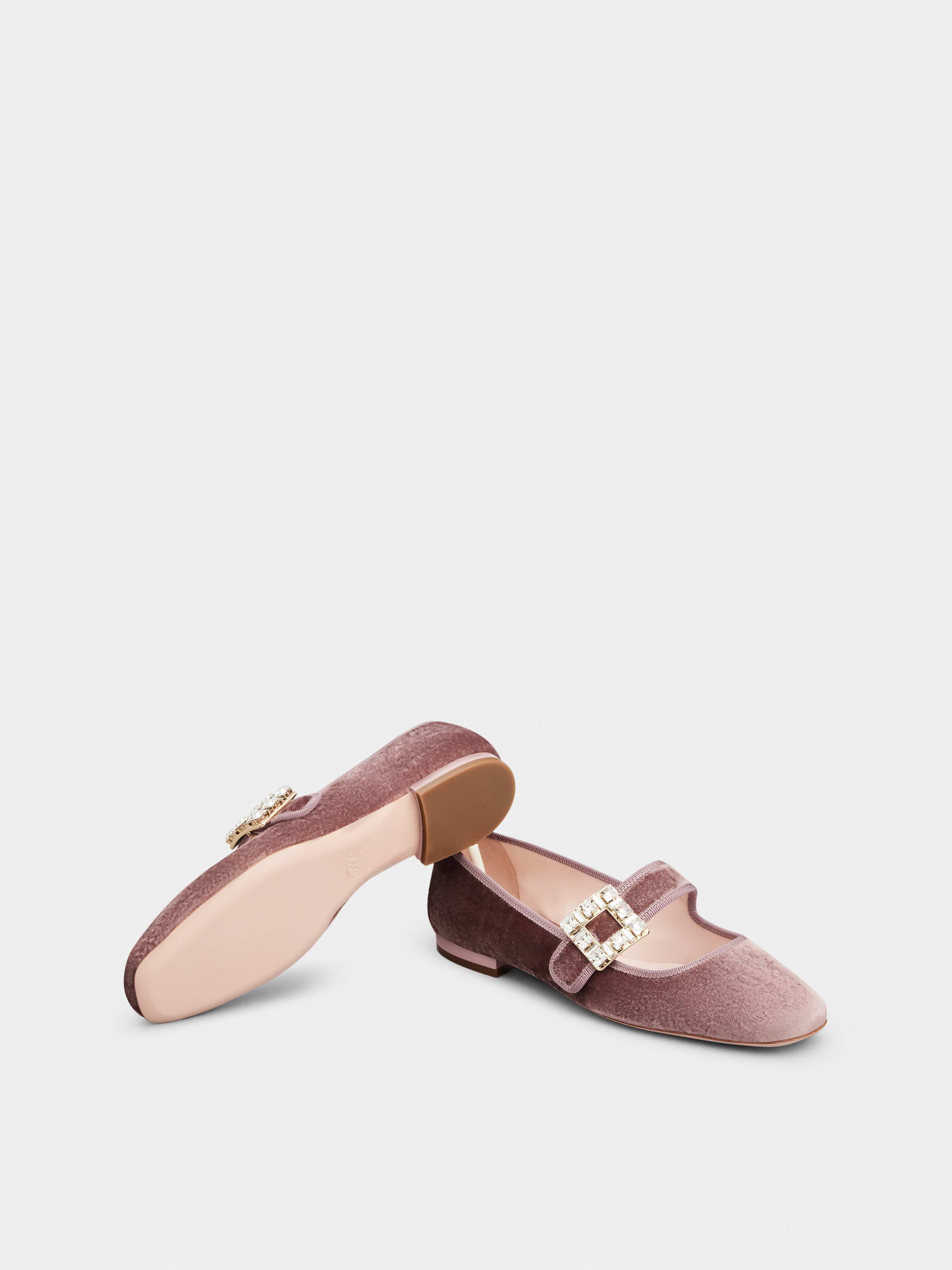 Très Vivier Strass Buckle Babies Ballerinas in Velvet - 6