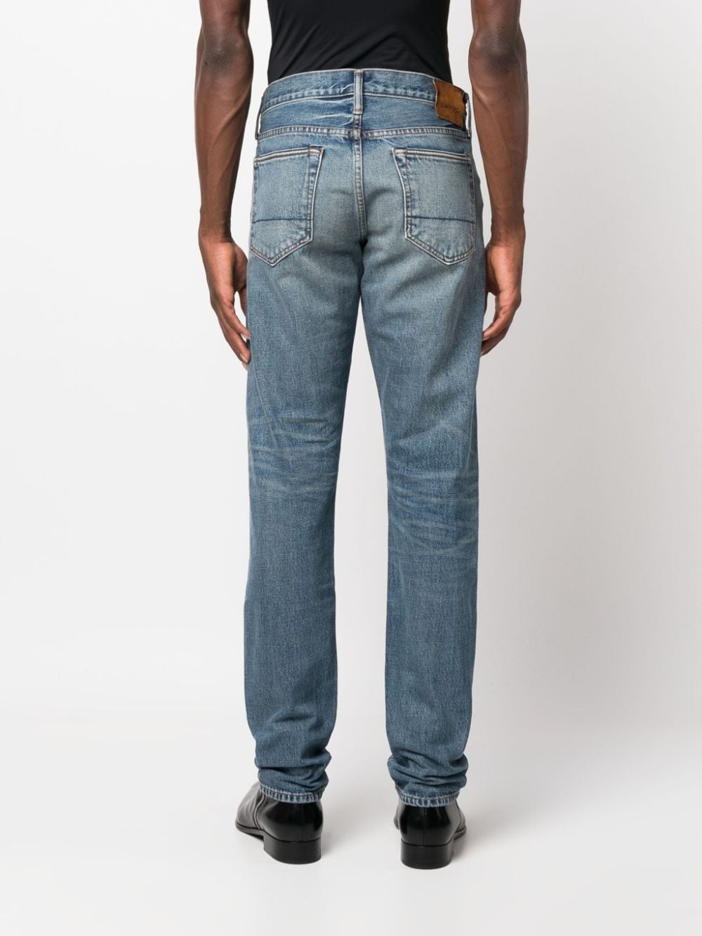 straight-leg stonewashed jeans - 4