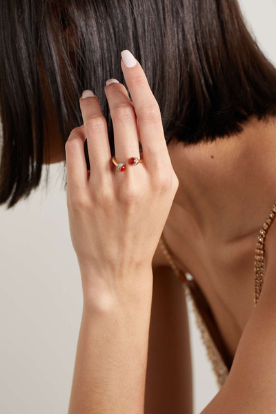 Piaget Possession 18-karat rose gold, carnelian and diamond ring outlook