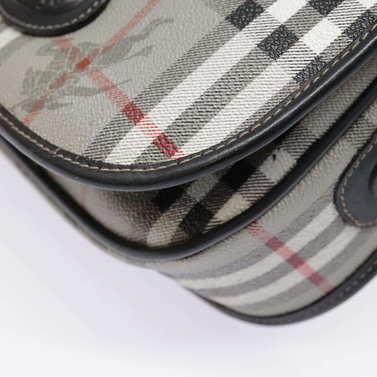 Burberry Nova Check Shoulder Bag Pvc Leather Gray Gold - 15