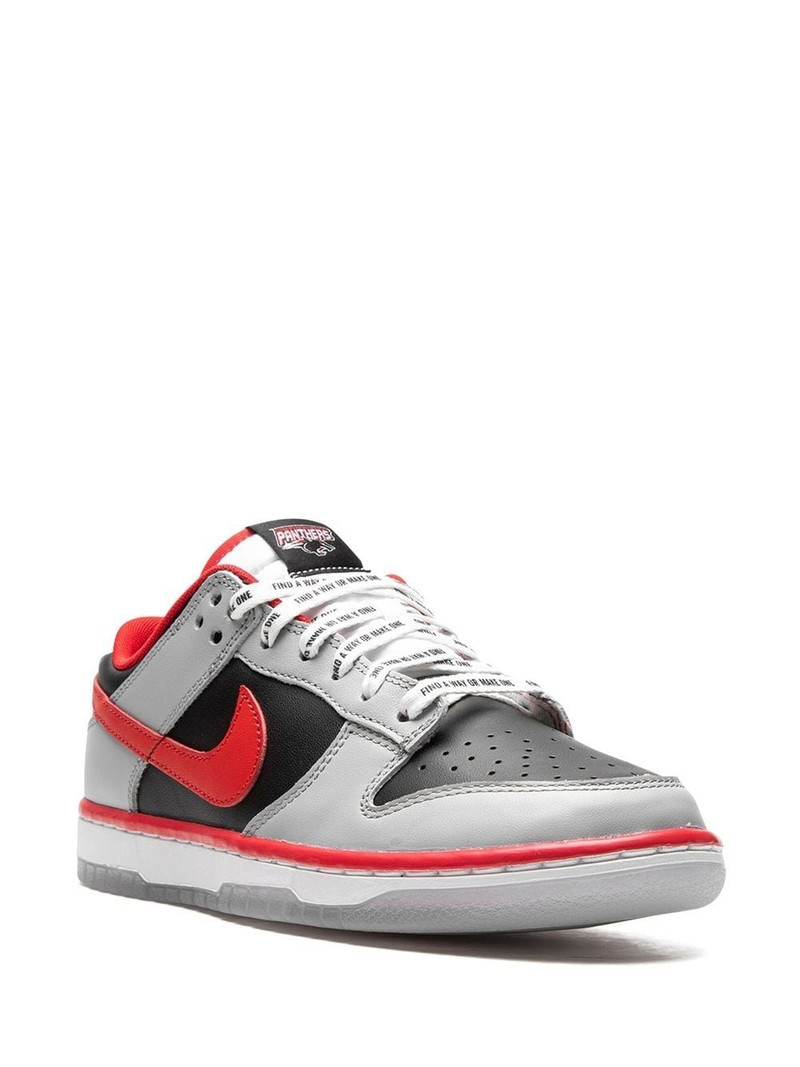 Nike Dunk Low "Clark Atlanta University" sneakers outlook