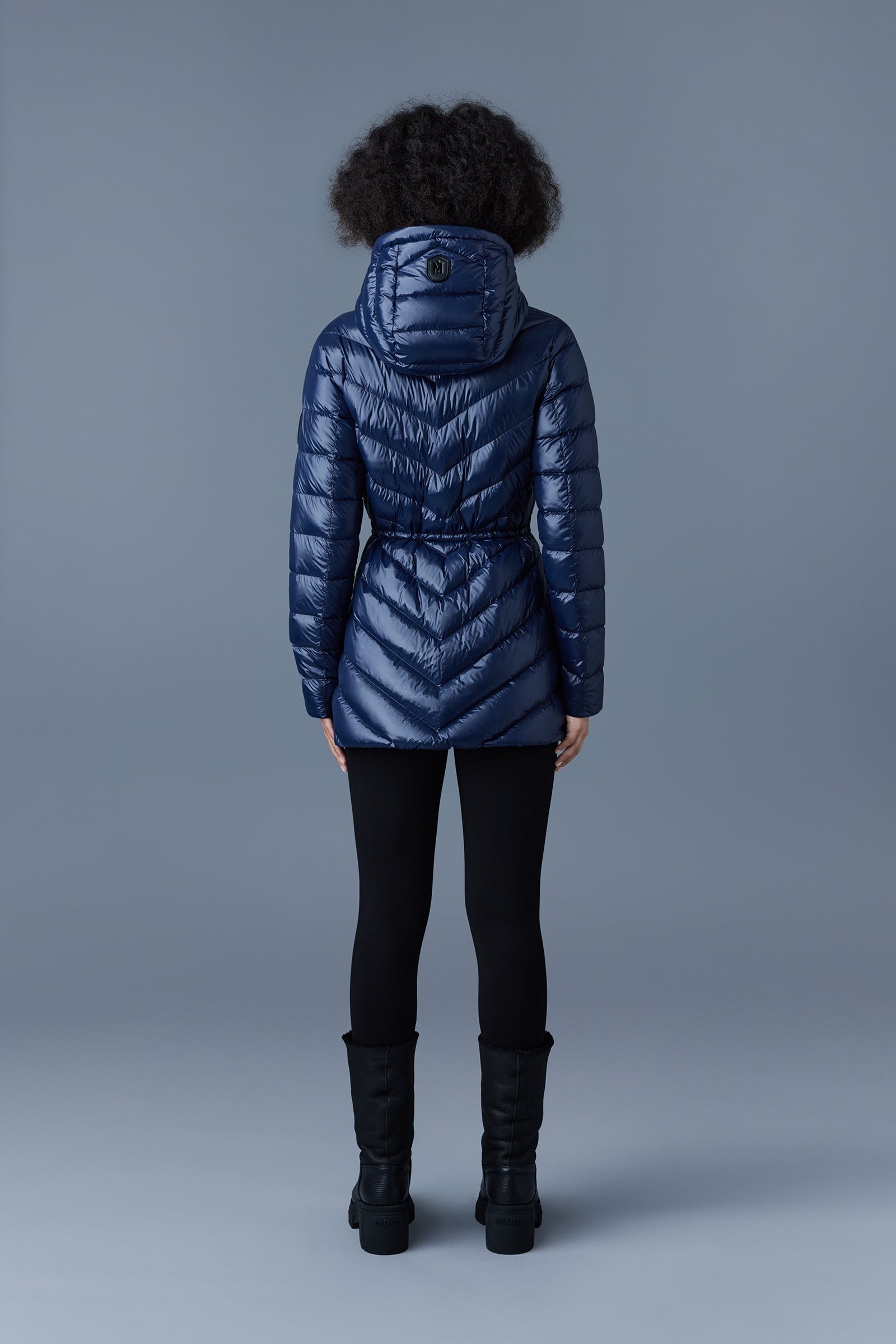 ARITA Light down jacket with hood - 4