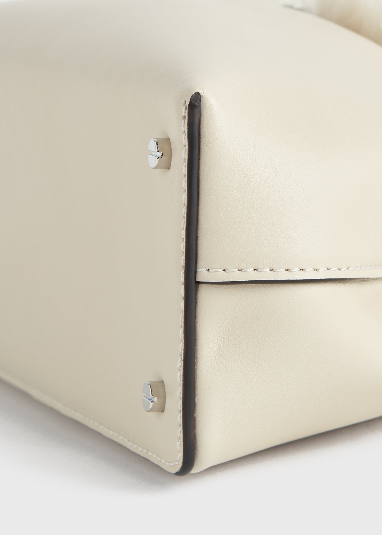 Shearling T-Lock clutch ecru - 7