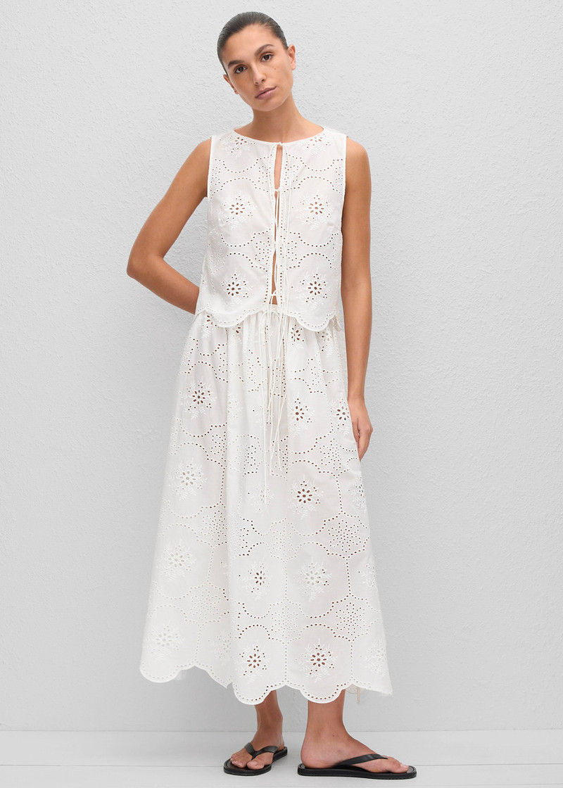 Matteau Broderie Tie Blouse - White 11