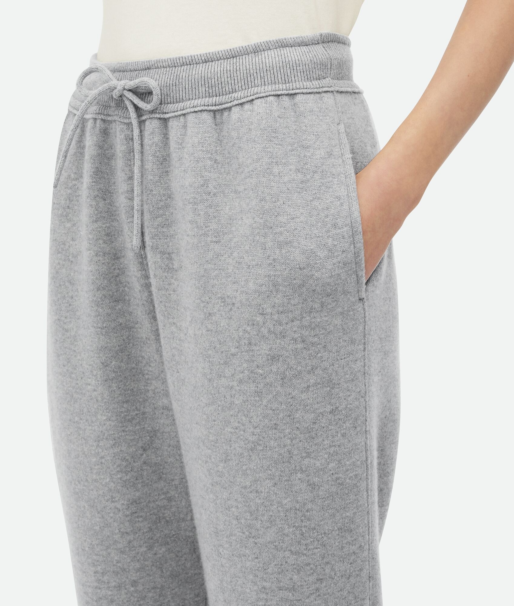 フィットネスボトムス Bottega Veneta Grey Cashmere Joggers Bottega Veneta Cashmere Jogger Trousers | REVERSIBLE