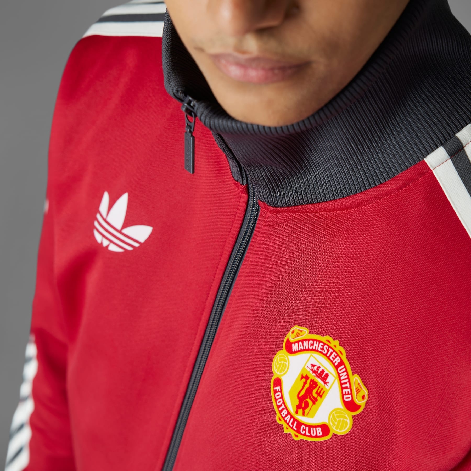 Adidas superstar track top red best sale