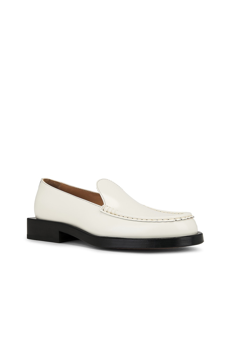 Les Mocassins - 2