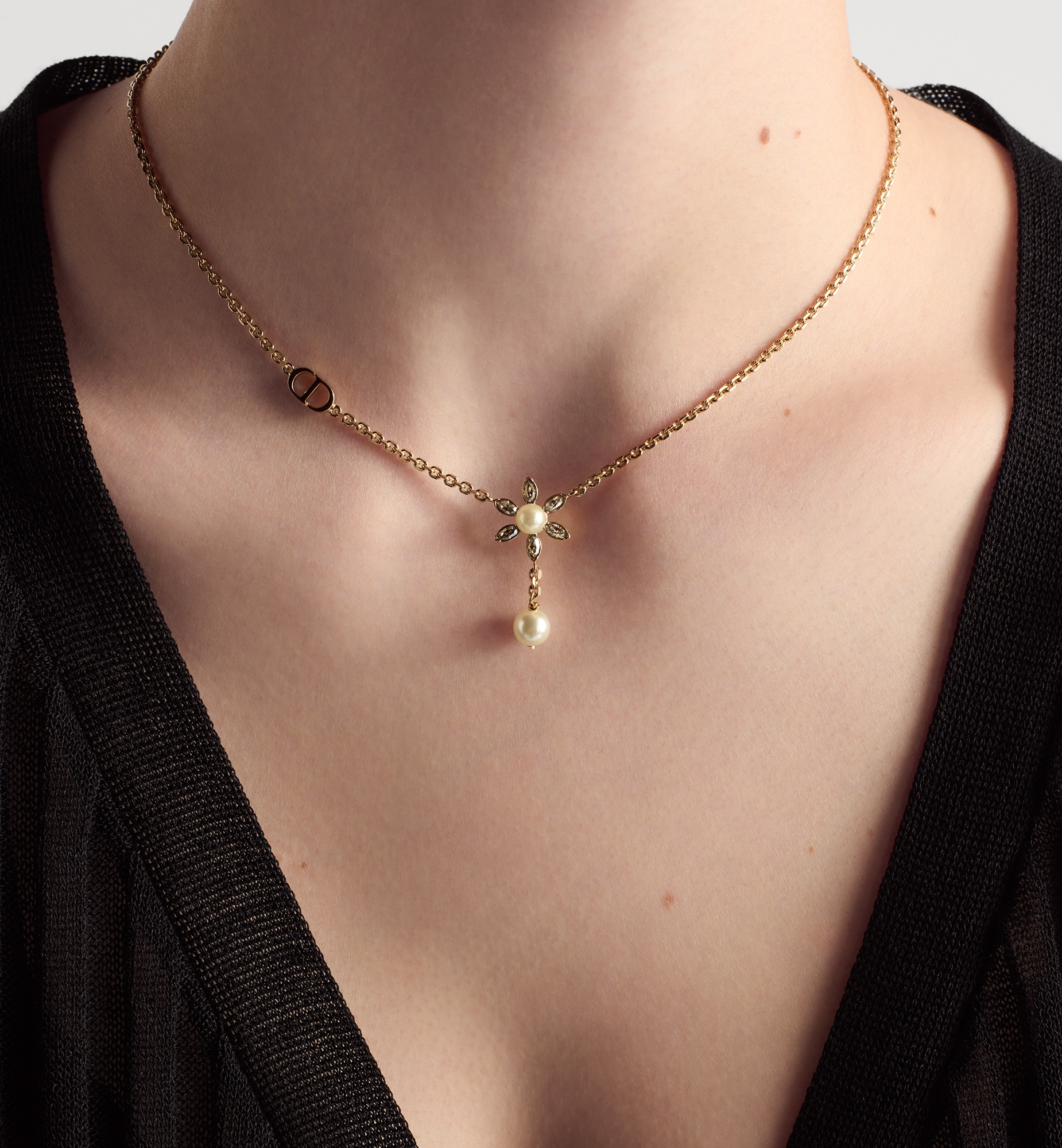 Bloom in Dior Necklace - 3
