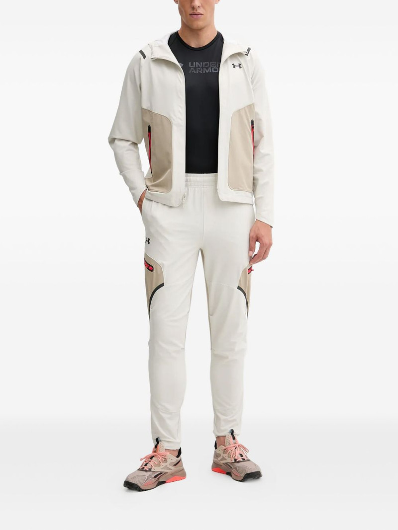 Under Armour zip-fastening jacket outlook