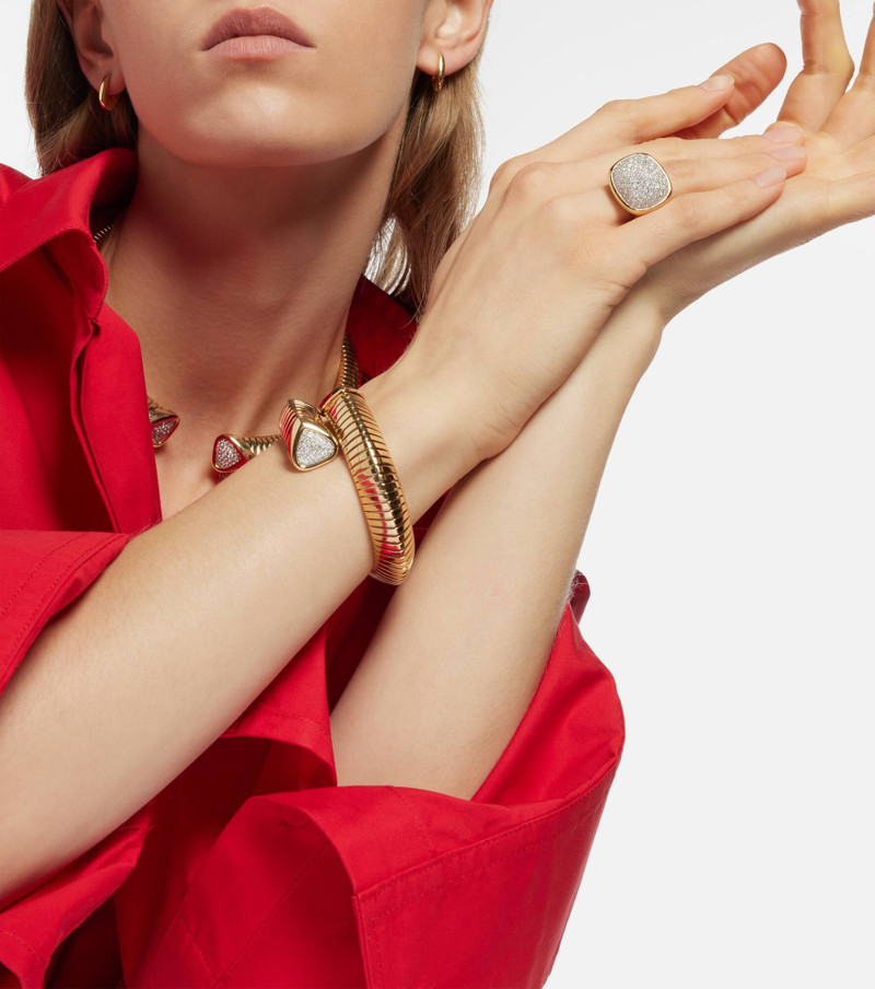 Marina B Tigella 18kt gold ring with diamonds outlook