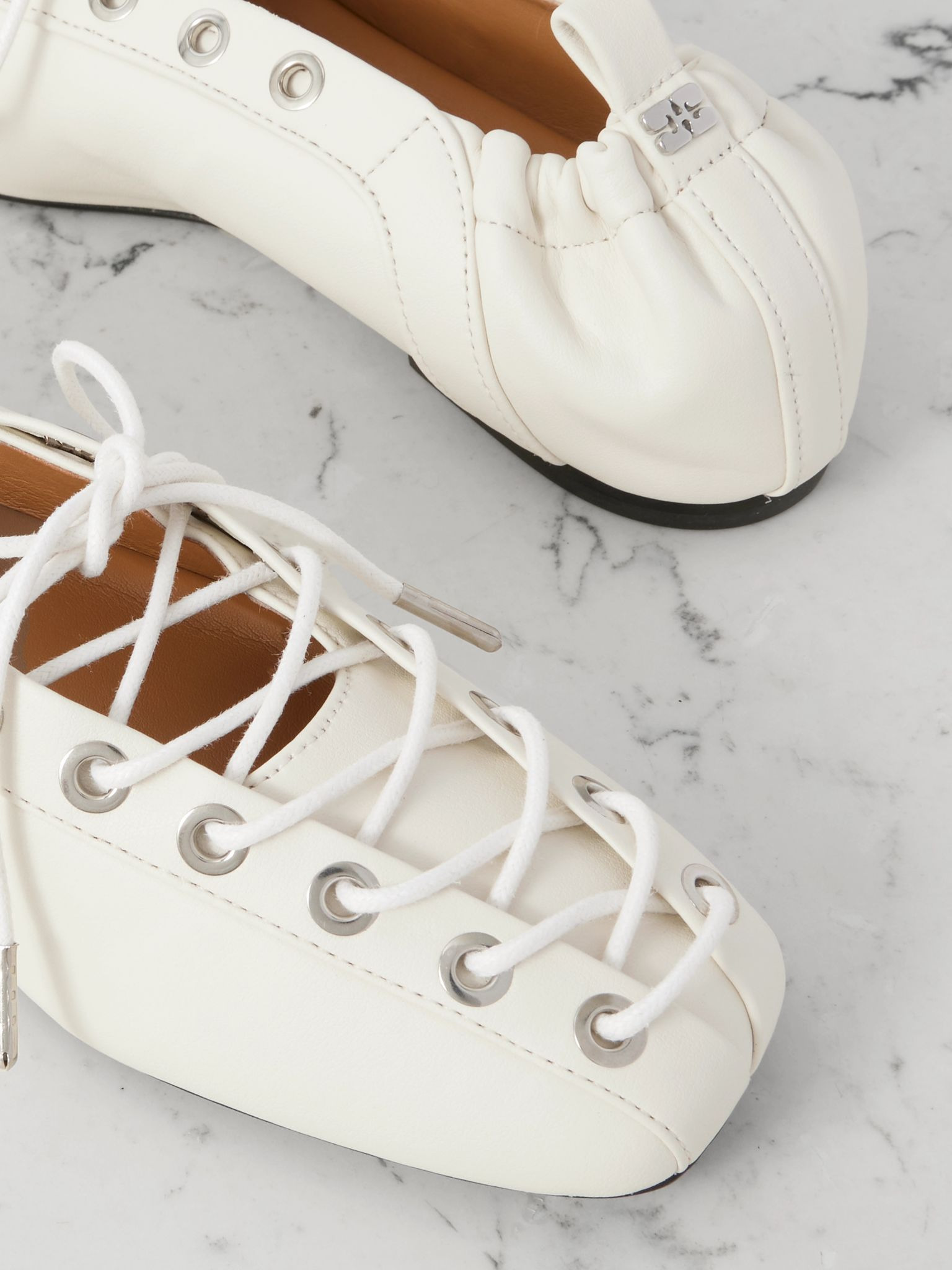 Lace-up embellished recycled leather ballet flats Off-white - 4