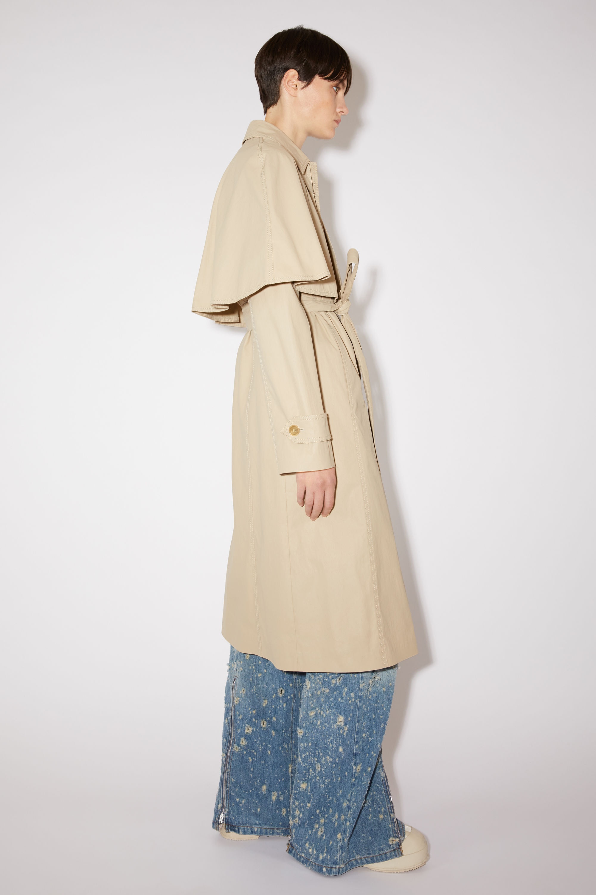Acne Studios Belted trench coat - Light beige | REVERSIBLE