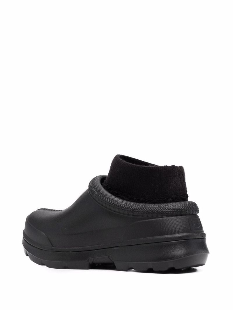 UGG Tasman x boots outlook
