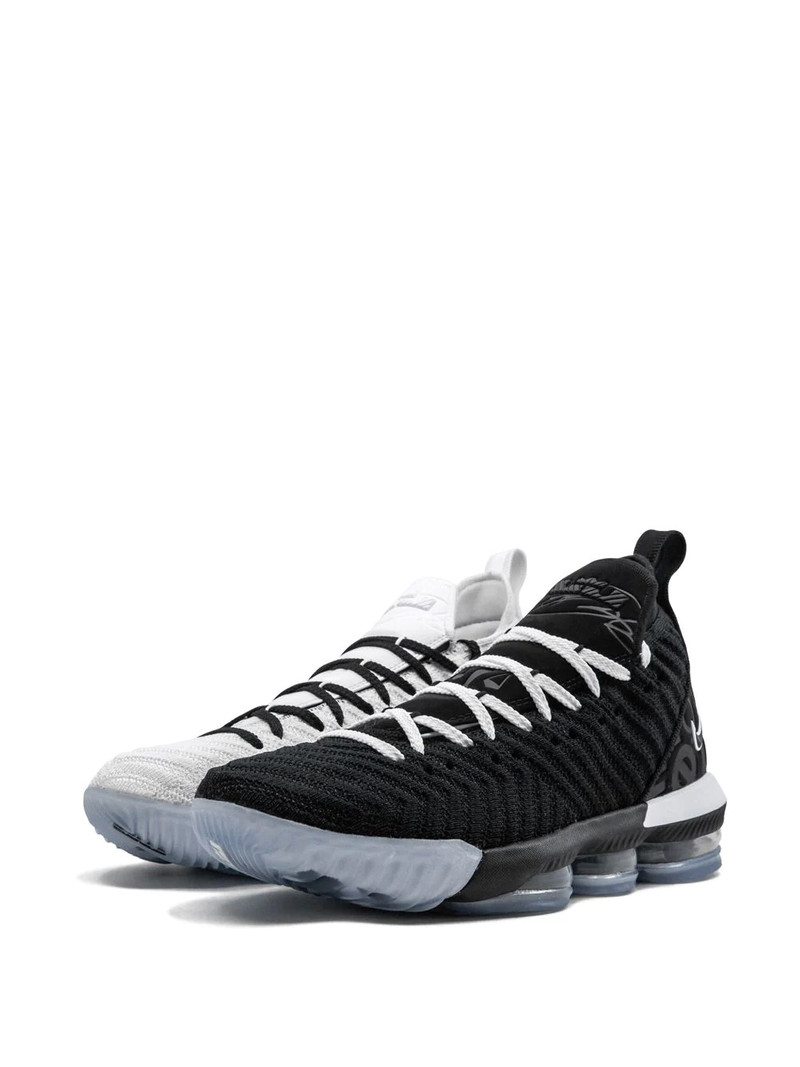 Nike Lebron 16 sneakers outlook