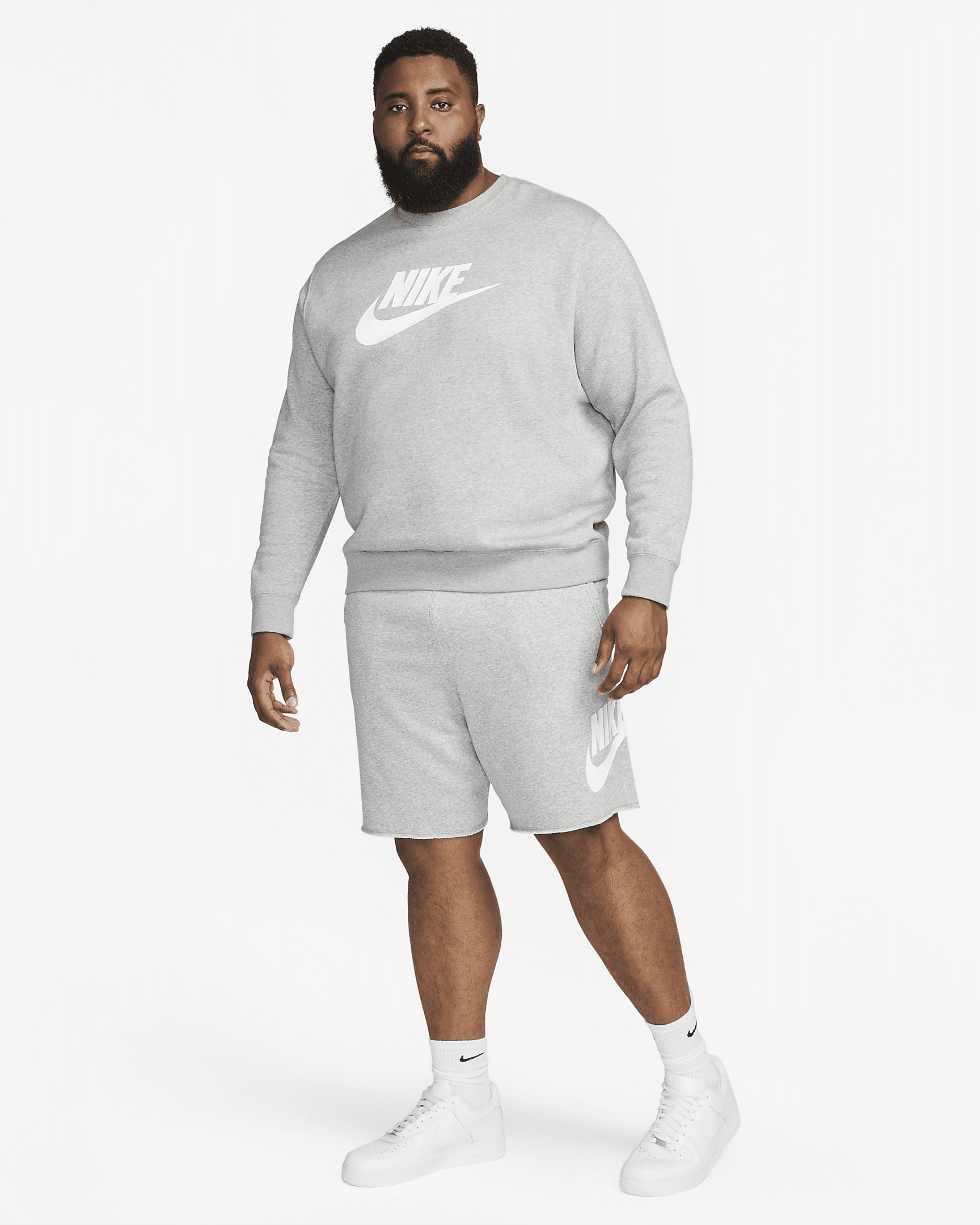 Nike Club Alumni Men's French Terry Shorts - 13