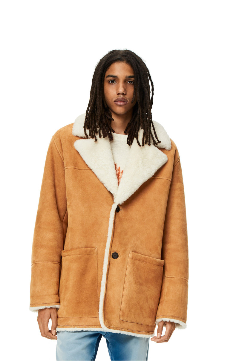 Coat in shearling 3