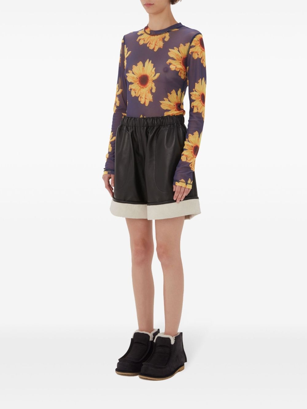 contrast-hem leather shorts - 2