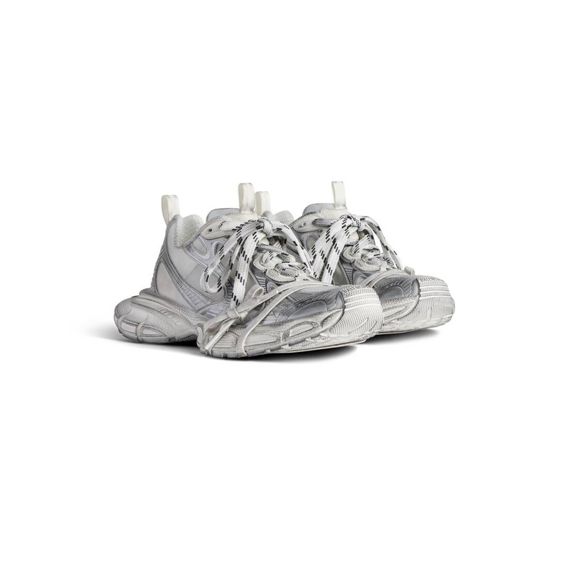 Women's 3xl Summer Mesh Sneaker in White/silver 2