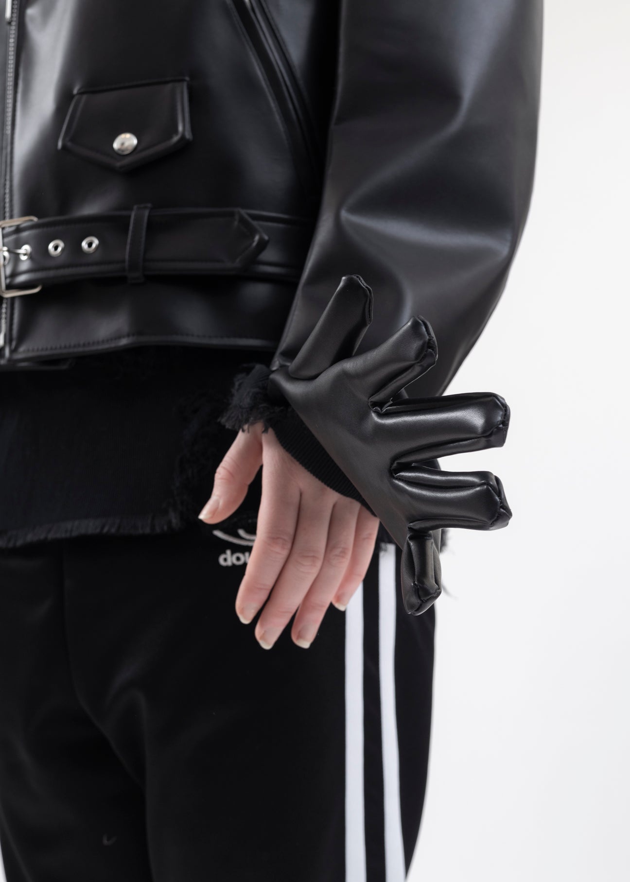 BLACK GLOVE SLEEVE RIDER'S JACKET - 2
