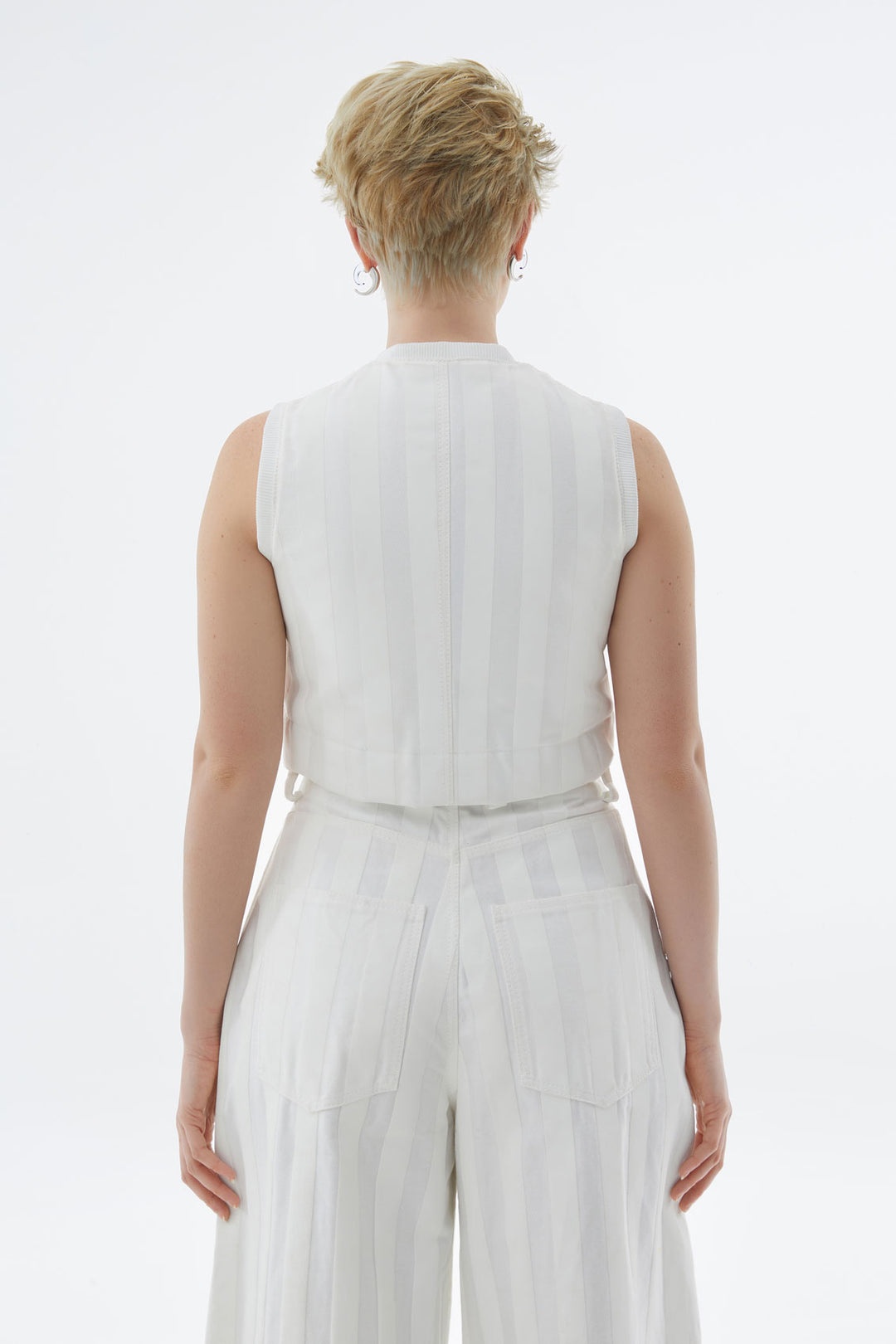 WHITE CROPPED VEST WITH STRIPES - 4