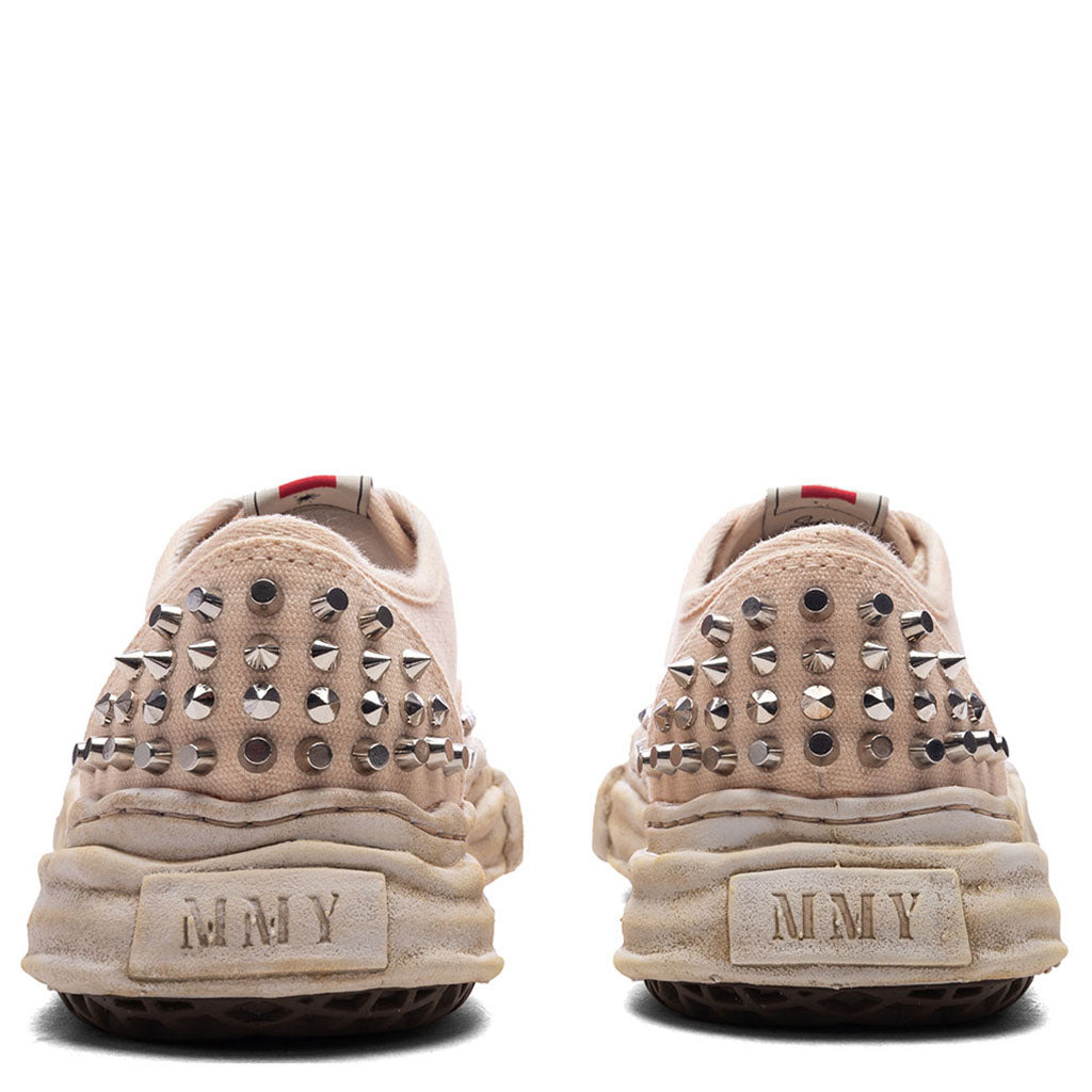 BAKER STUDDED LOW OG SOLE - WHITE - 4