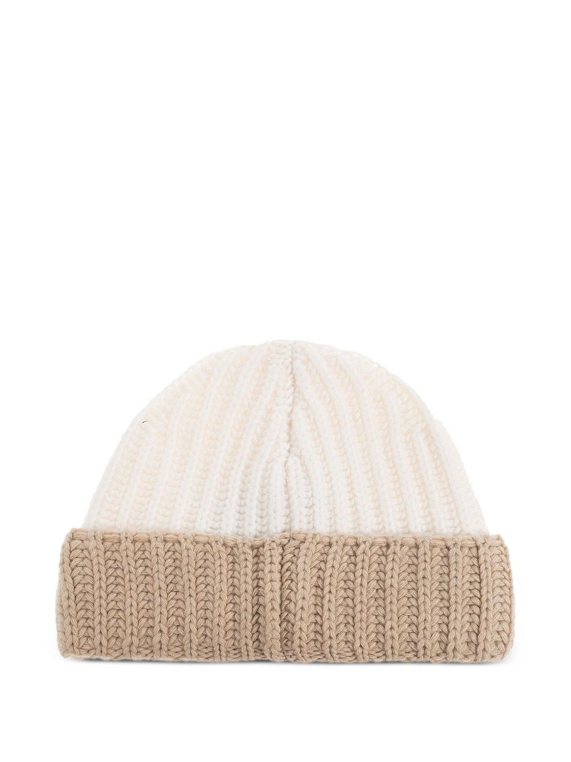 Moschino ribbed logo-patch beanie outlook