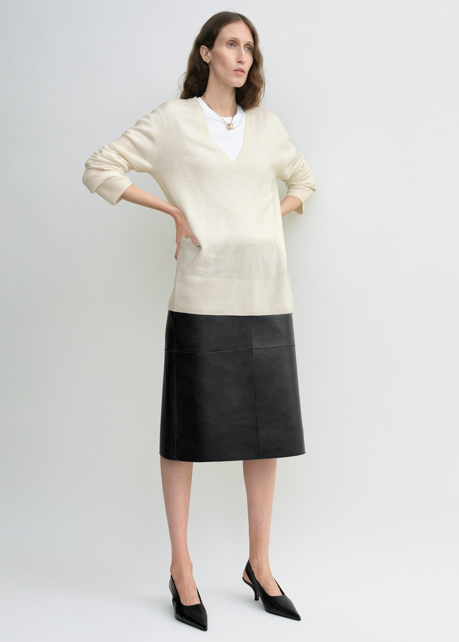 Cashmere V-neck knit ecru - 3