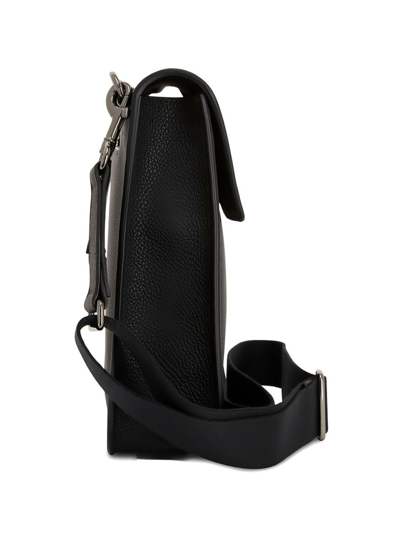flap strap cross body bag 3