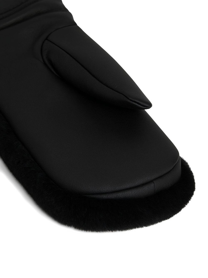 faux-fur gloves 3