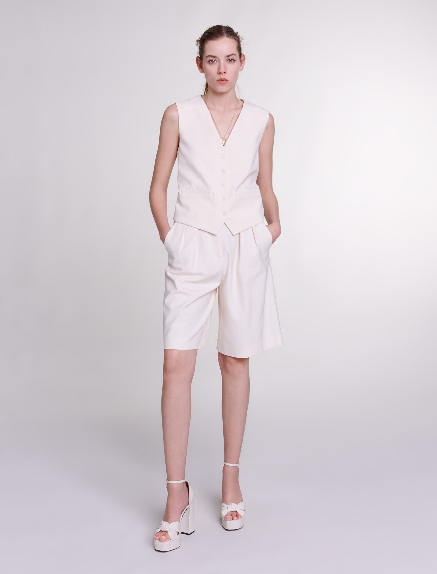Pleated Bermuda shorts - 2