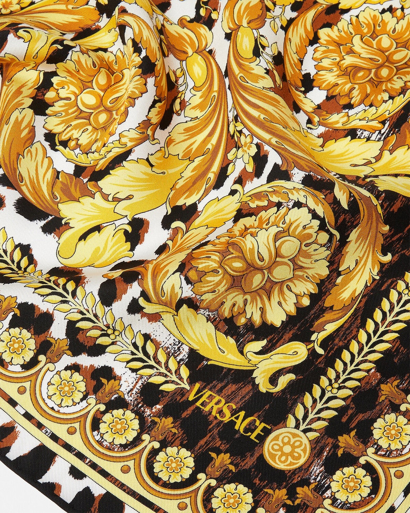VERSACE Wild Barocco Silk Foulard 35" outlook