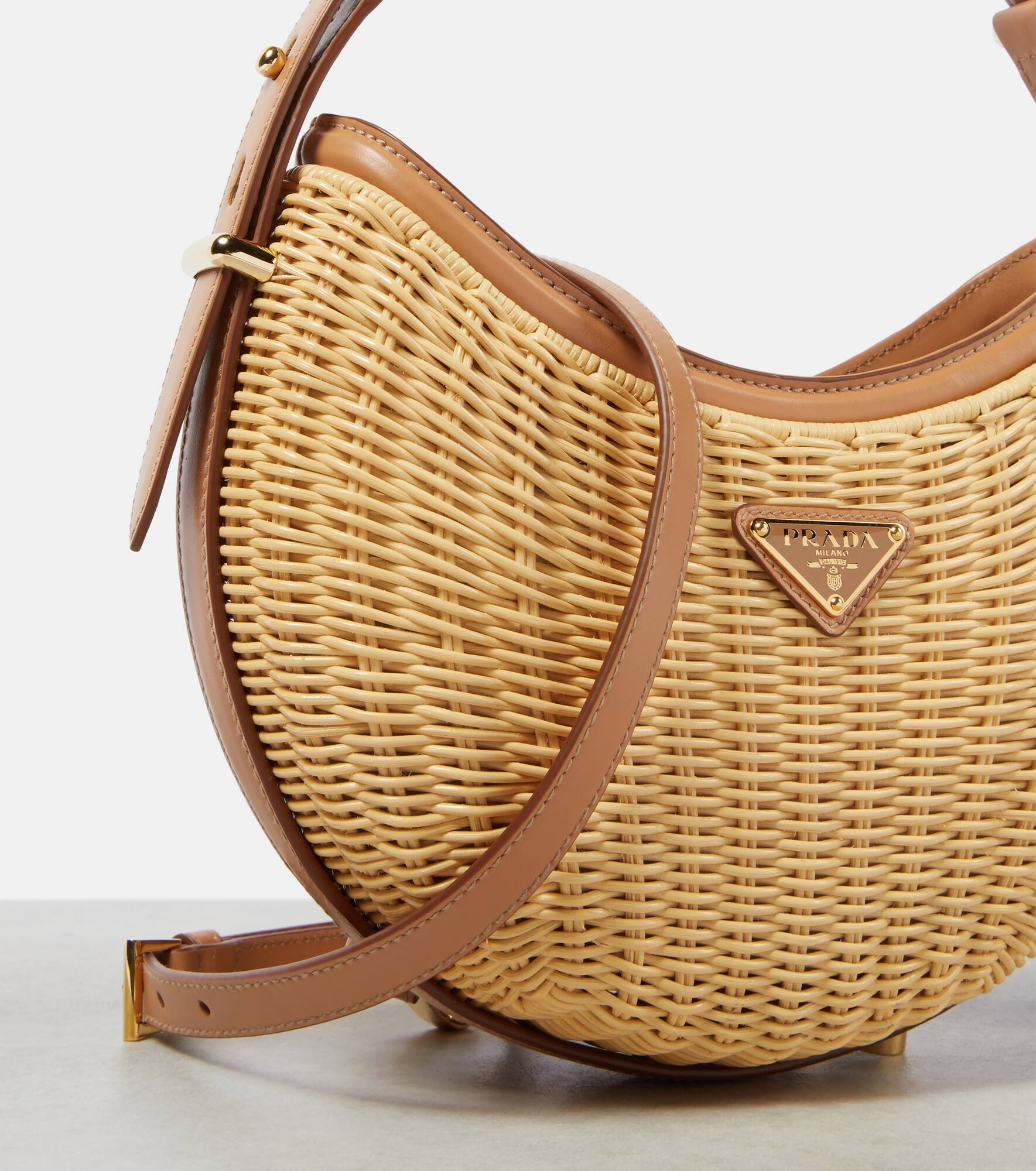 Arqué woven leather-trimmed shoulder bag - 6