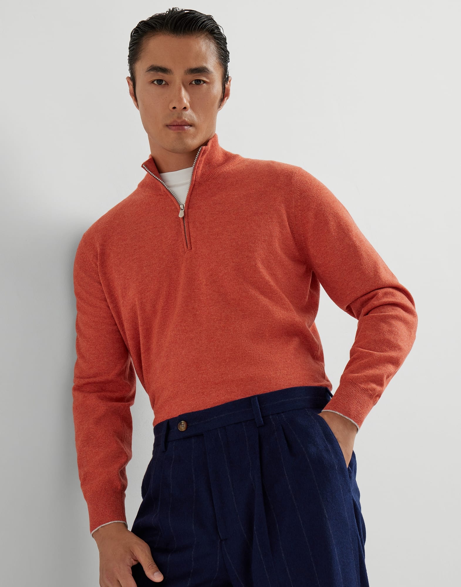 Cashmere sweater with half zip - 4