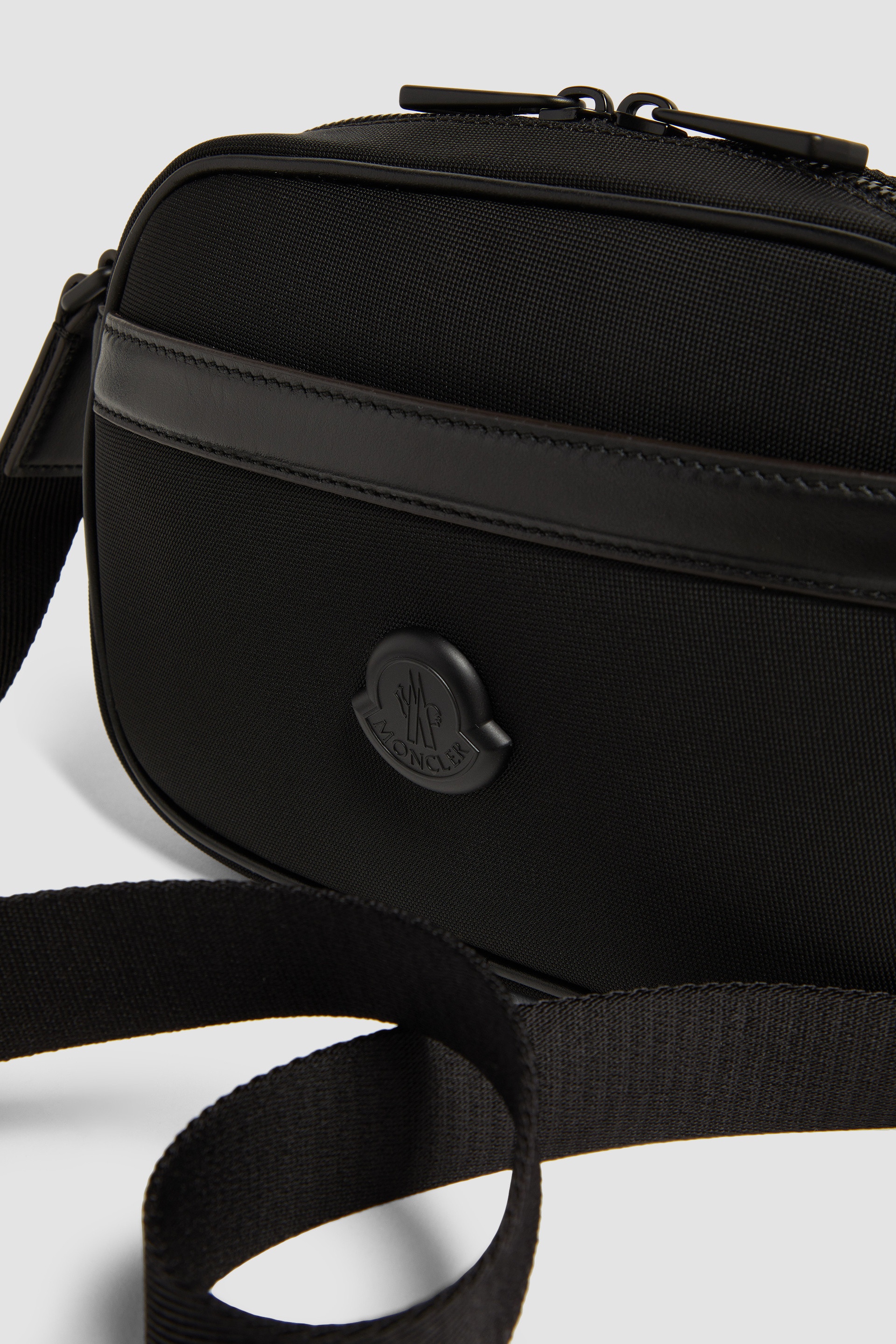 Pierrick Water-Repellent Crossbody Bag - 3