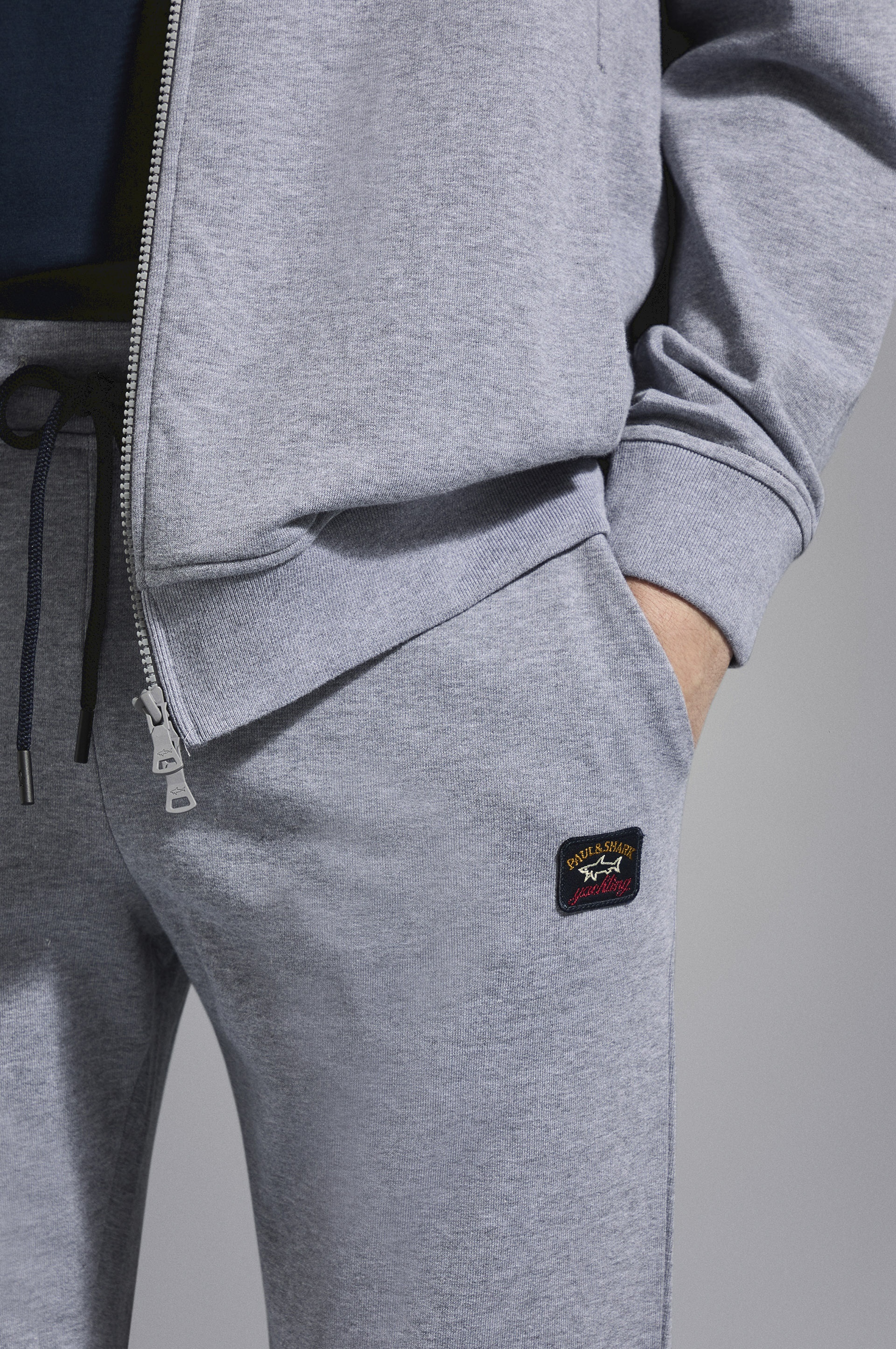 COTTON FULL ZIP TRACKSUIT WITH ICONIC BADGE - 5