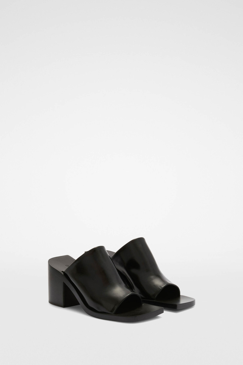 Jil Sander Sandals outlook