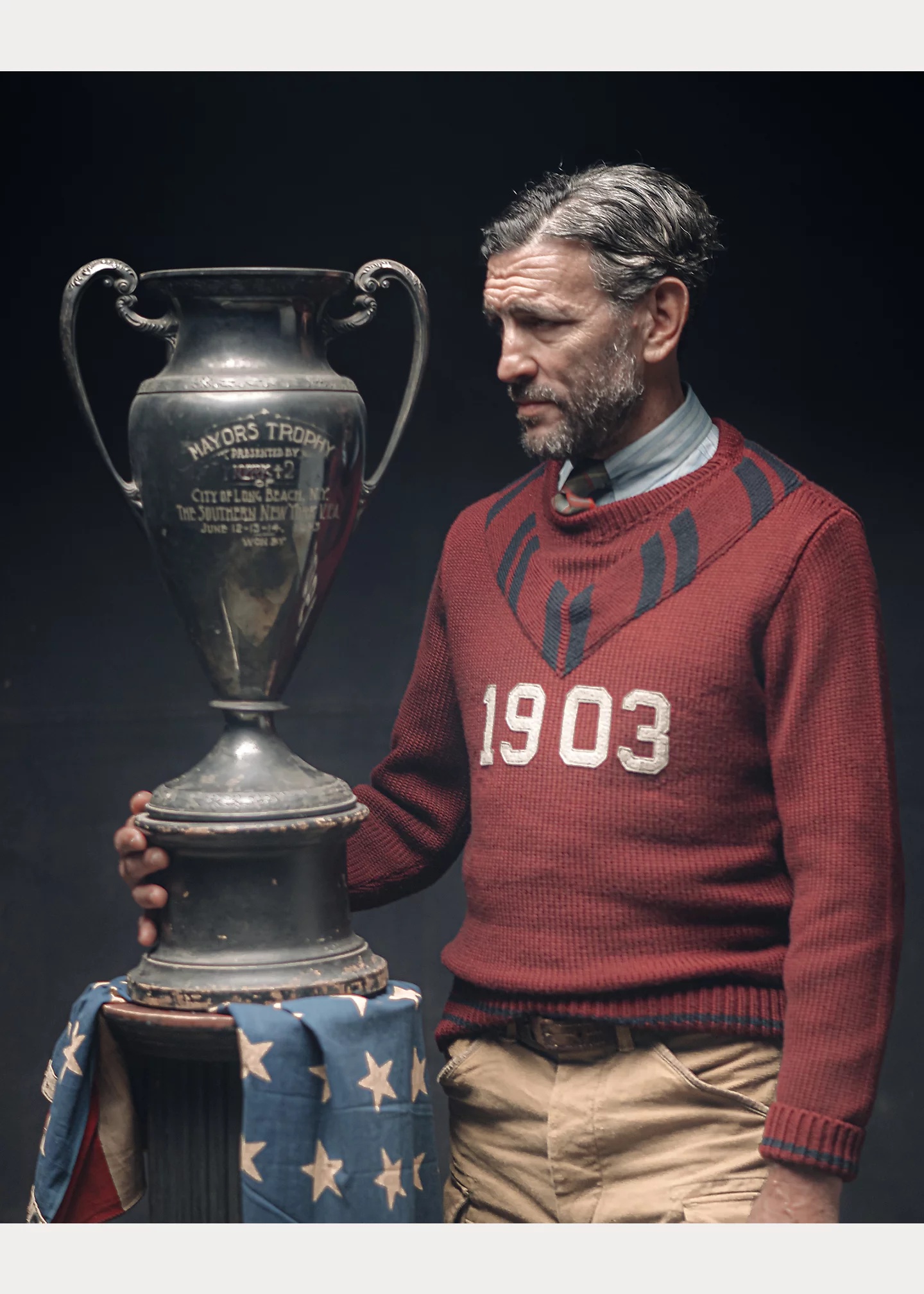 Appliquéd Wool Sweater - 6