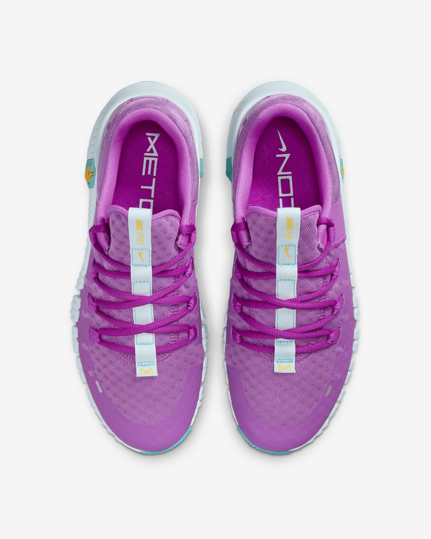 Nike Women's Free Metcon 5 Workout Shoes - 5