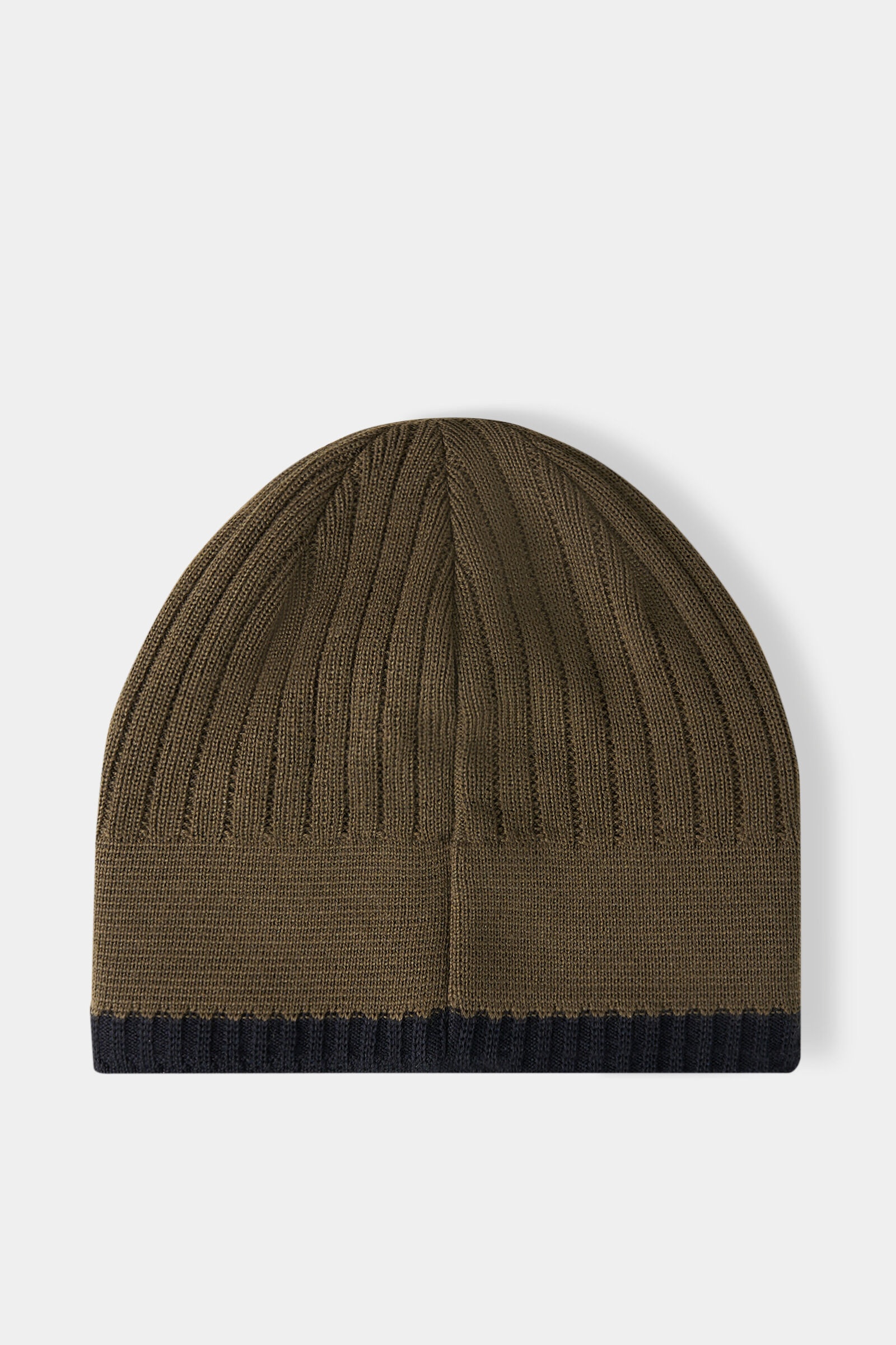 Eastan Beanie in Olive green - 2