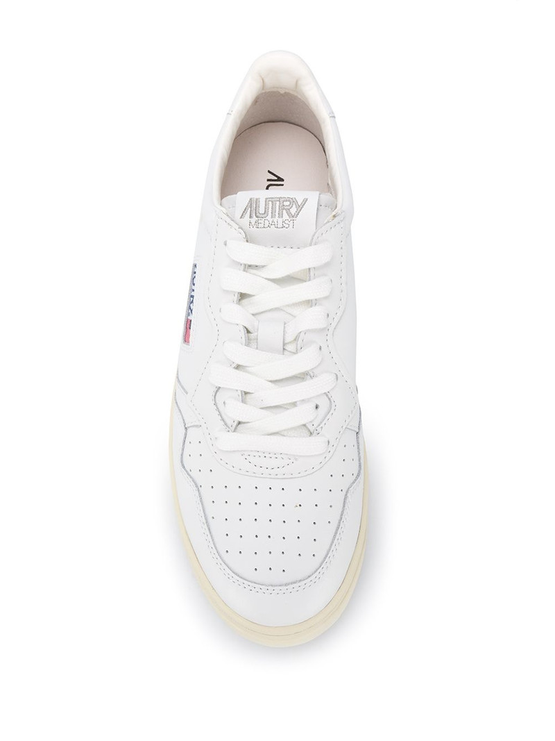 Medalist low sneakers 4