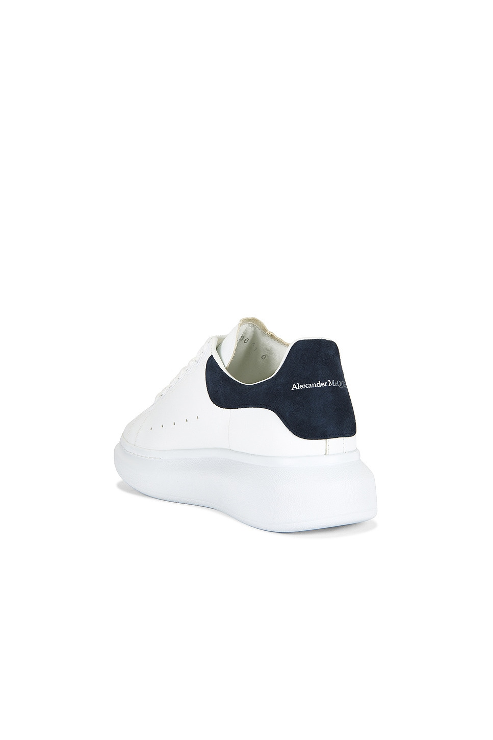 Oversized Sneaker - 3
