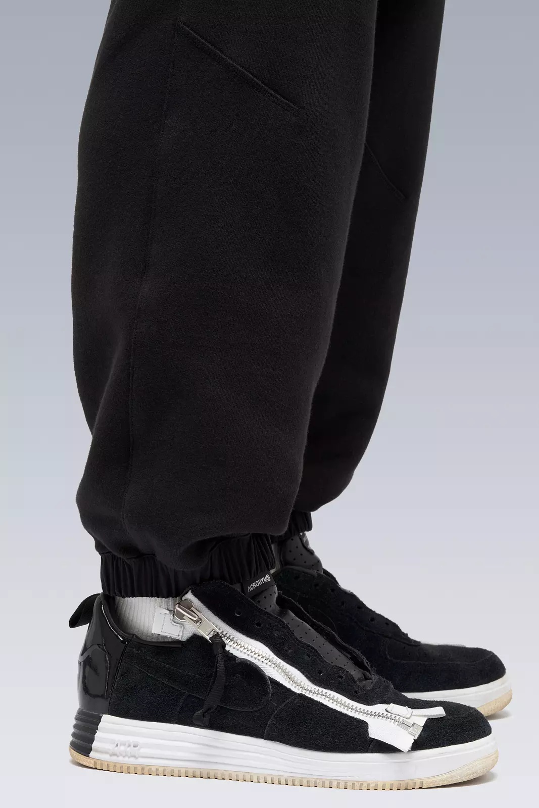 P39-PR Organic Cotton 8-pocket Sweatpant Black - 14
