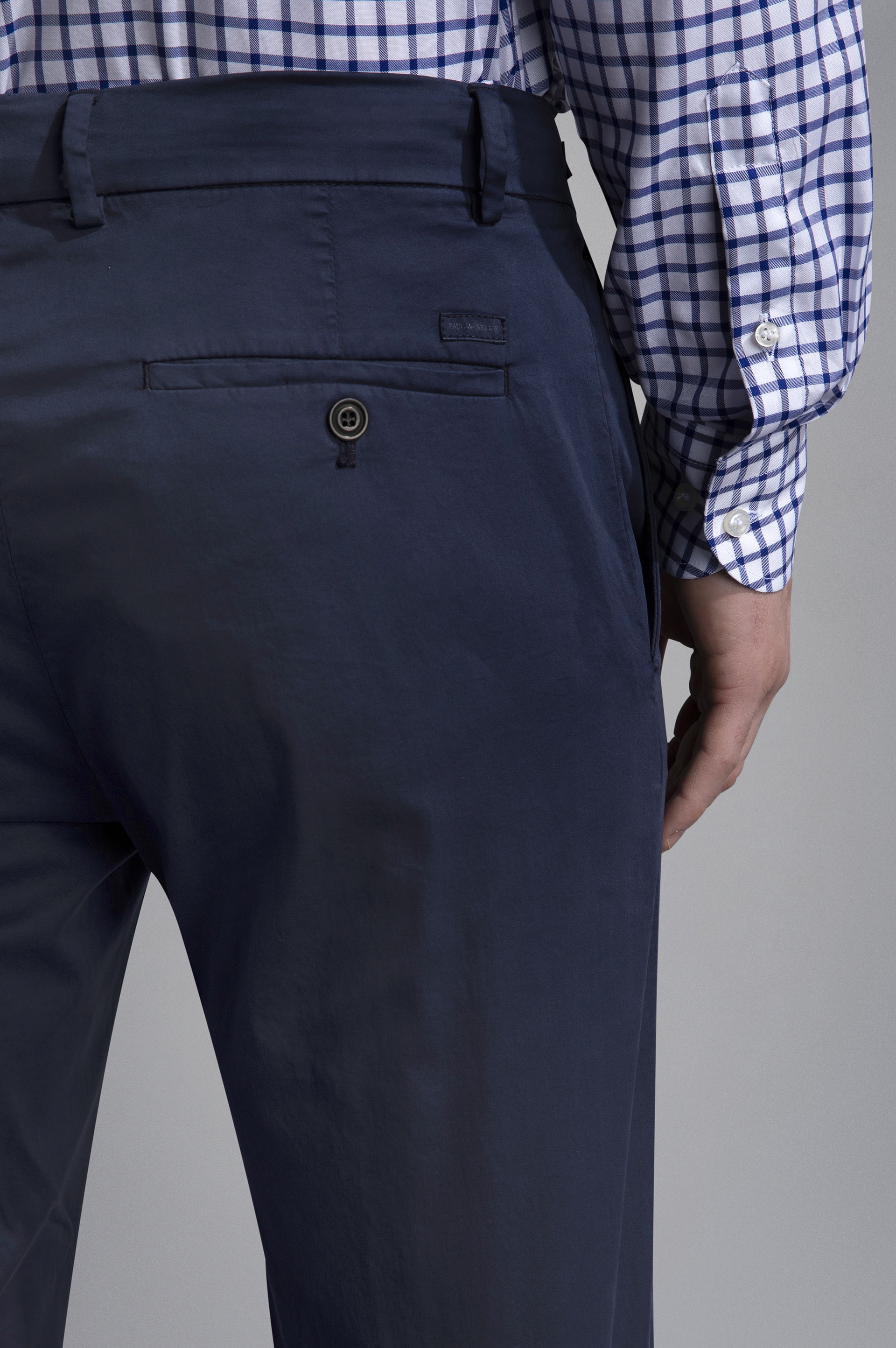 SILK AND STRETCH COTTON CHINO TROUSERS - 4