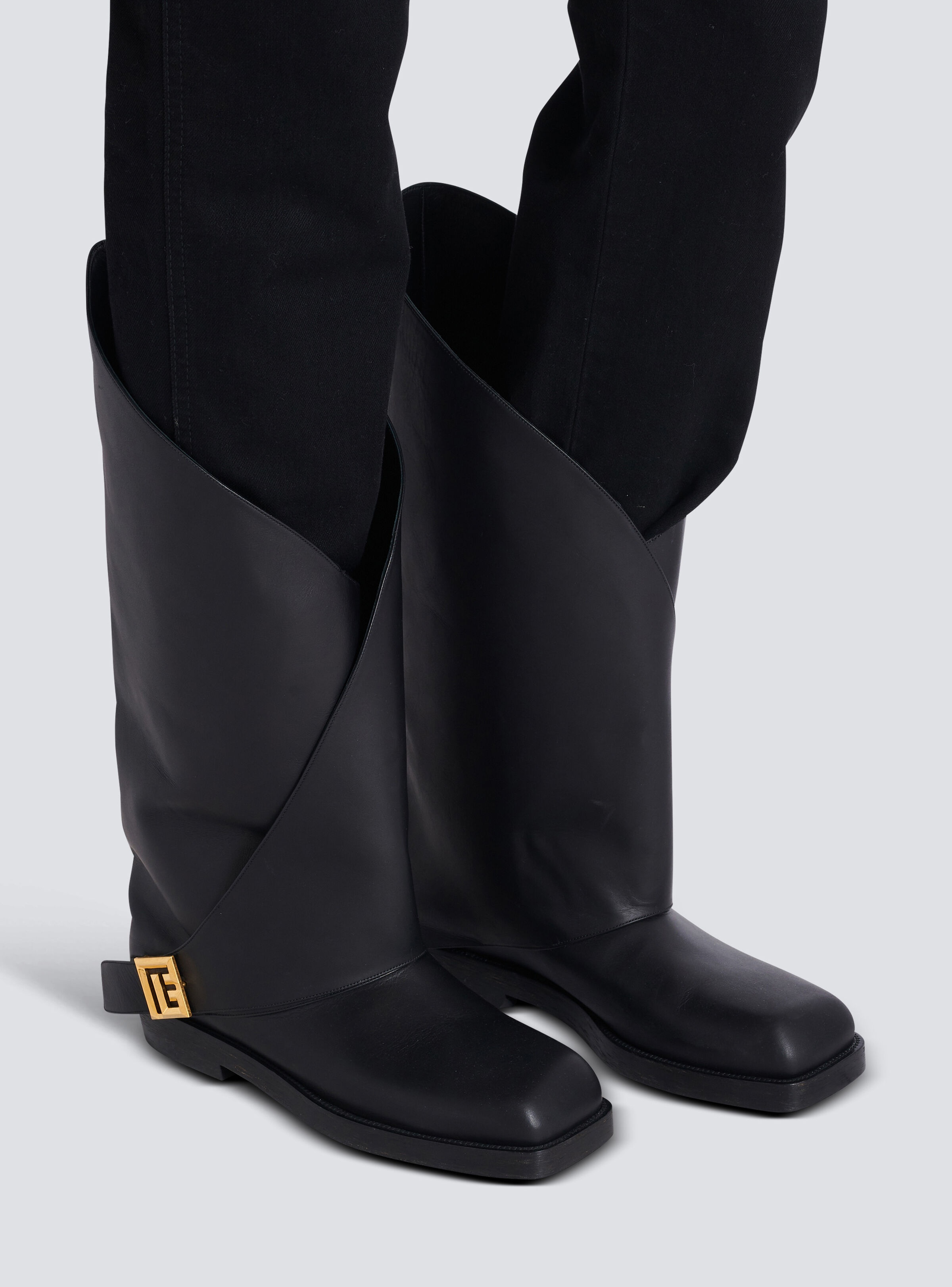 Twist flat leather boots - 7