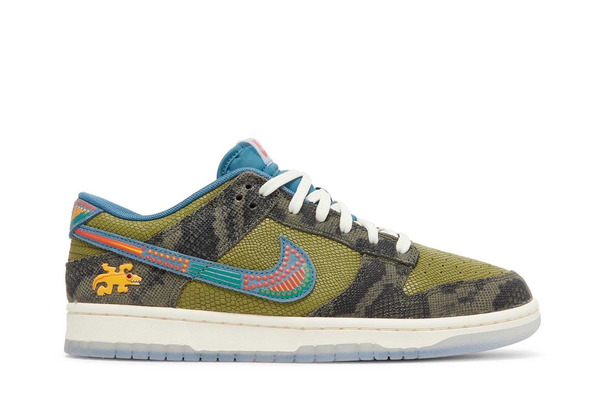 Dunk Low 'SiEMPRE Familia' - 1