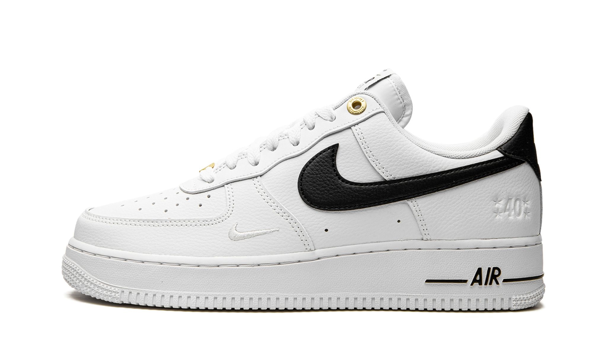 Air Force 1 ’07 LV8 "White / Black" - 1