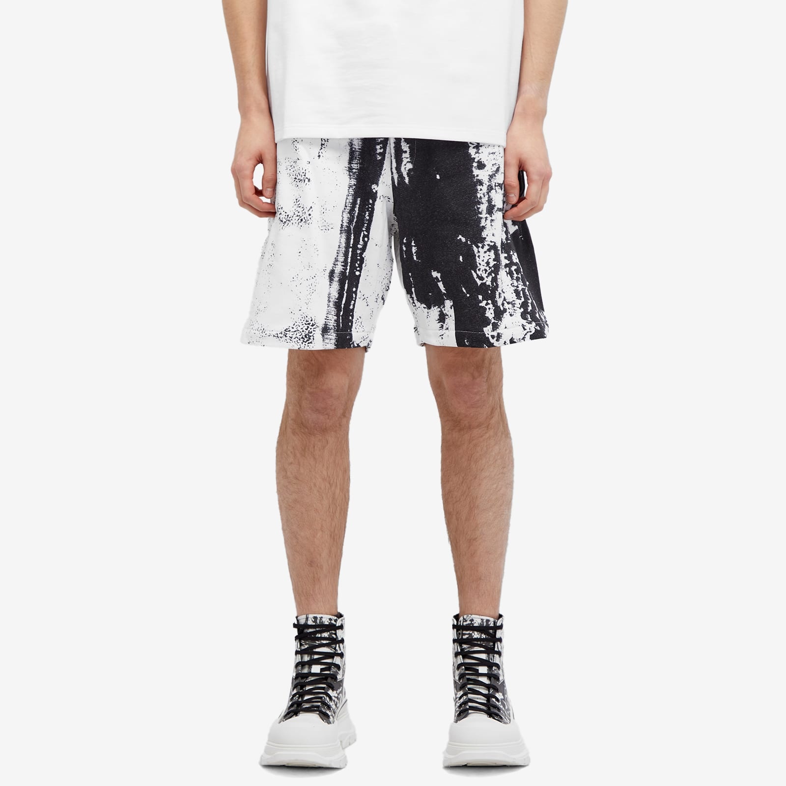 Alexander McQueen Fold Print Sweat Shorts - 2