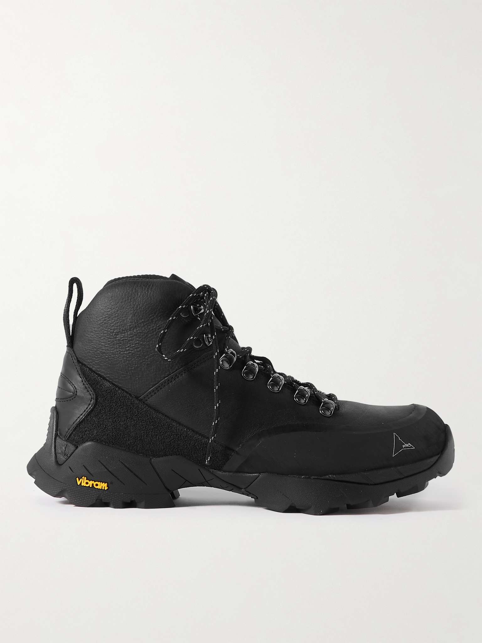 【関税込み】ROA ベージュ＆ブラック Andreas ブーツ ROA Andreas Boots | Neutrals | FARFETCH