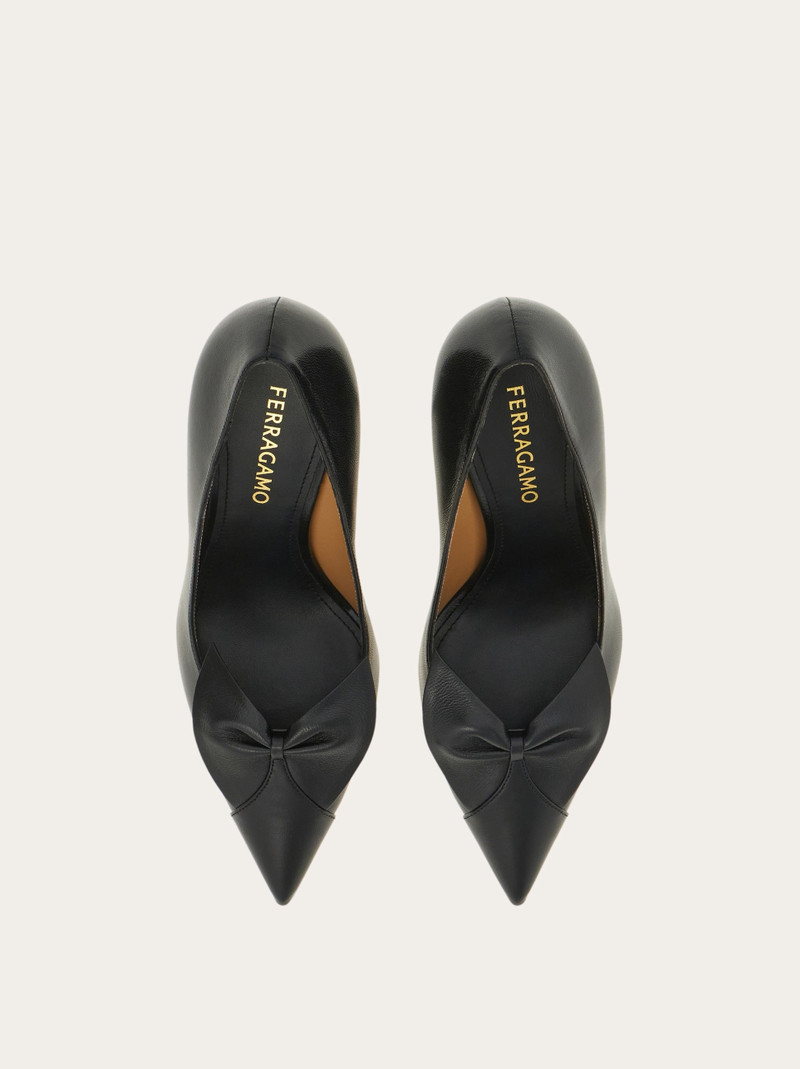 FERRAGAMO Bow pump outlook