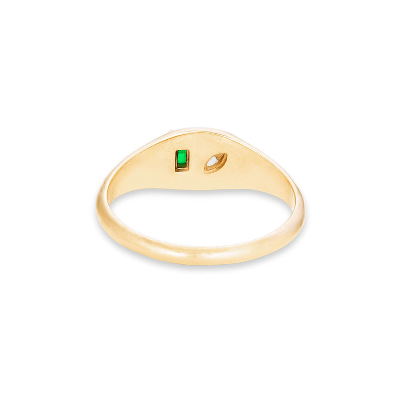 Emerald Luxe Pinky Signet Ring 4